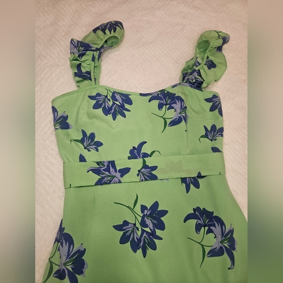 REVOLVE Likely Charlotte Floral Mini Dress Size 4. - Picture 6 of 10